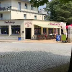 Eichhorn * Breege